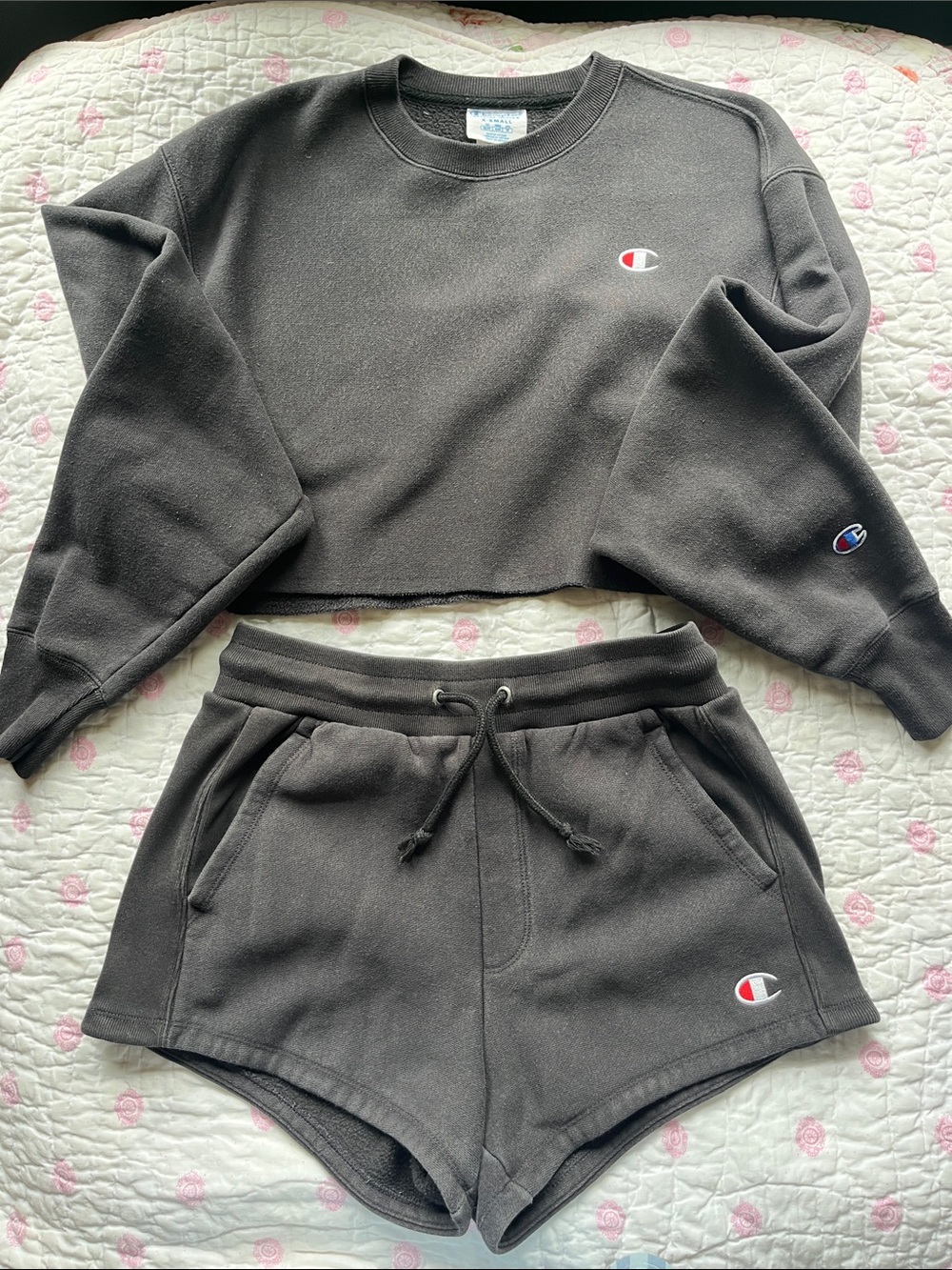 Champion Reverse Weave Black Cropped Sweatshirt and Shorts Set